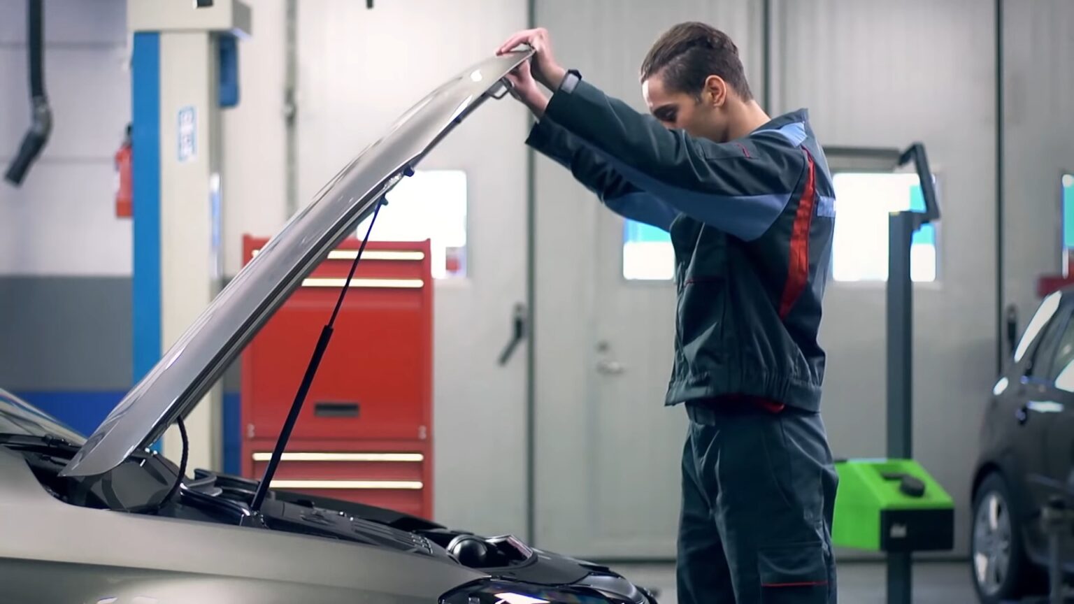 How Long Does Car Service Take? The Clock is Ticking